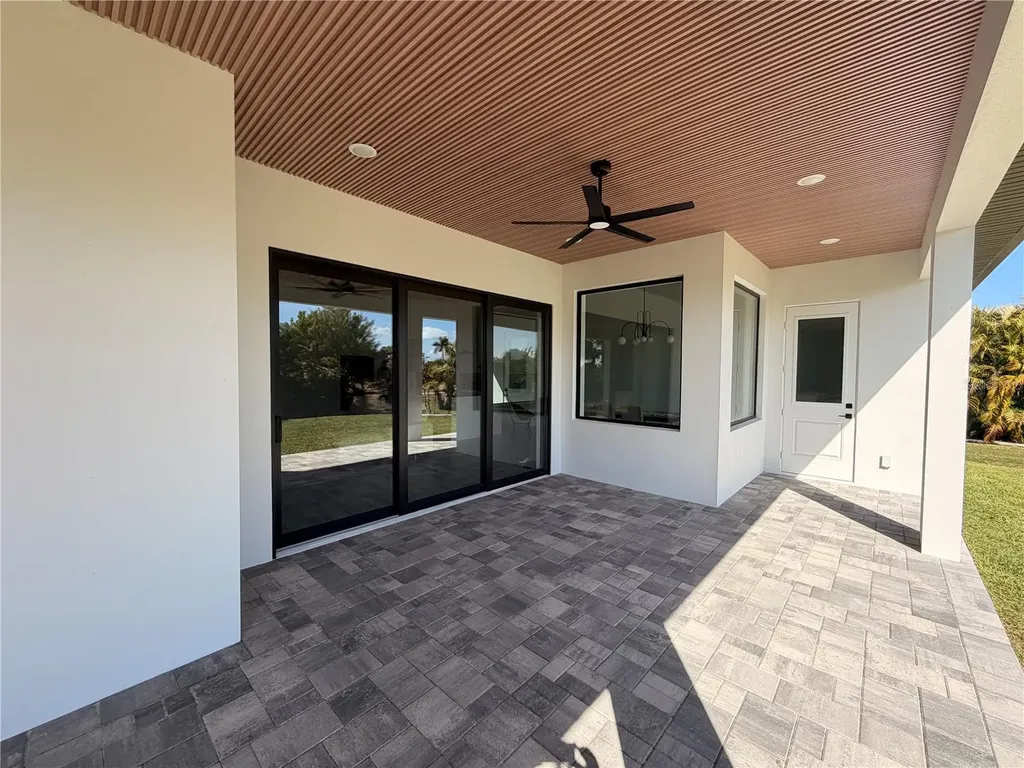 210 Tournament Road Rotonda West FL 33947