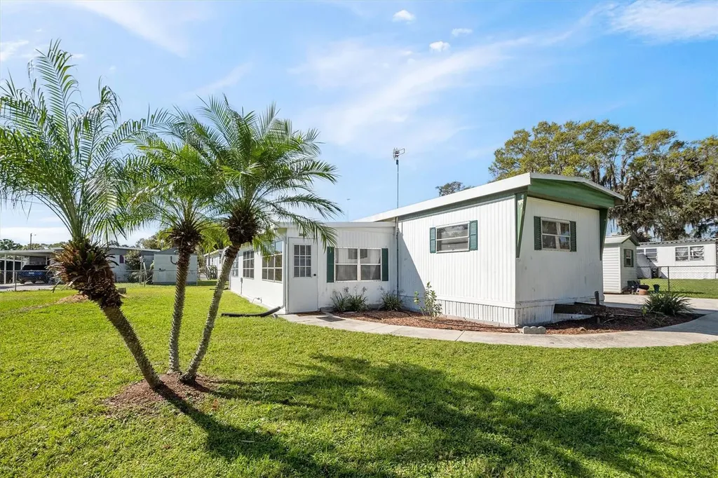 3105 N Marina Parkway Lake Wales FL 33898
