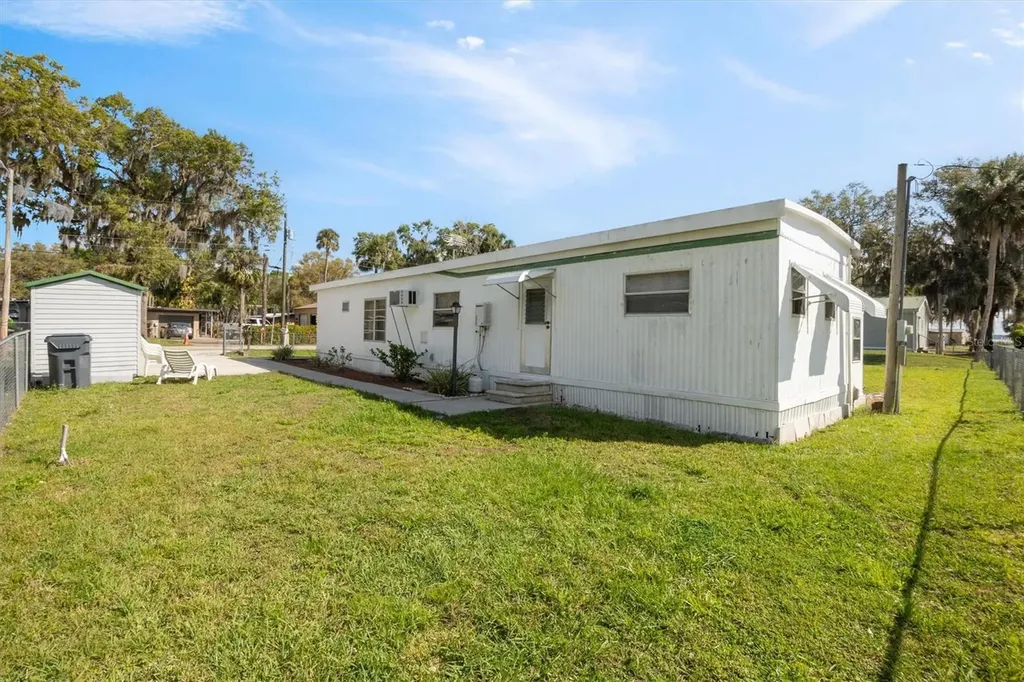 3105 N Marina Parkway Lake Wales FL 33898