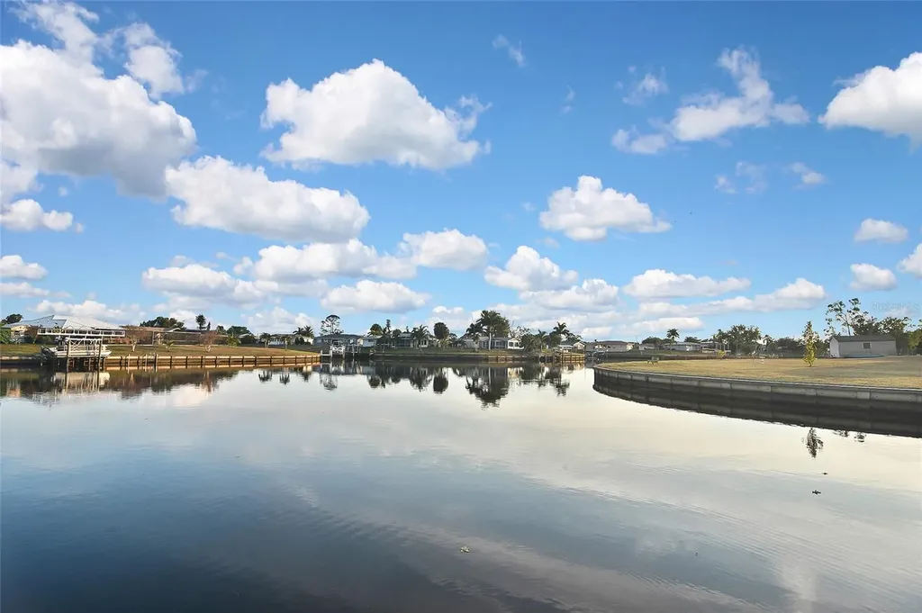 6067 Merril Street North Port FL 34287