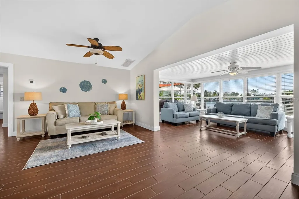 333 La Hacienda Drive Indian Rocks Beach FL 33785