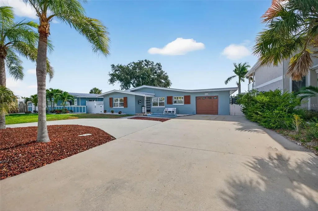 333 La Hacienda Drive Indian Rocks Beach FL 33785