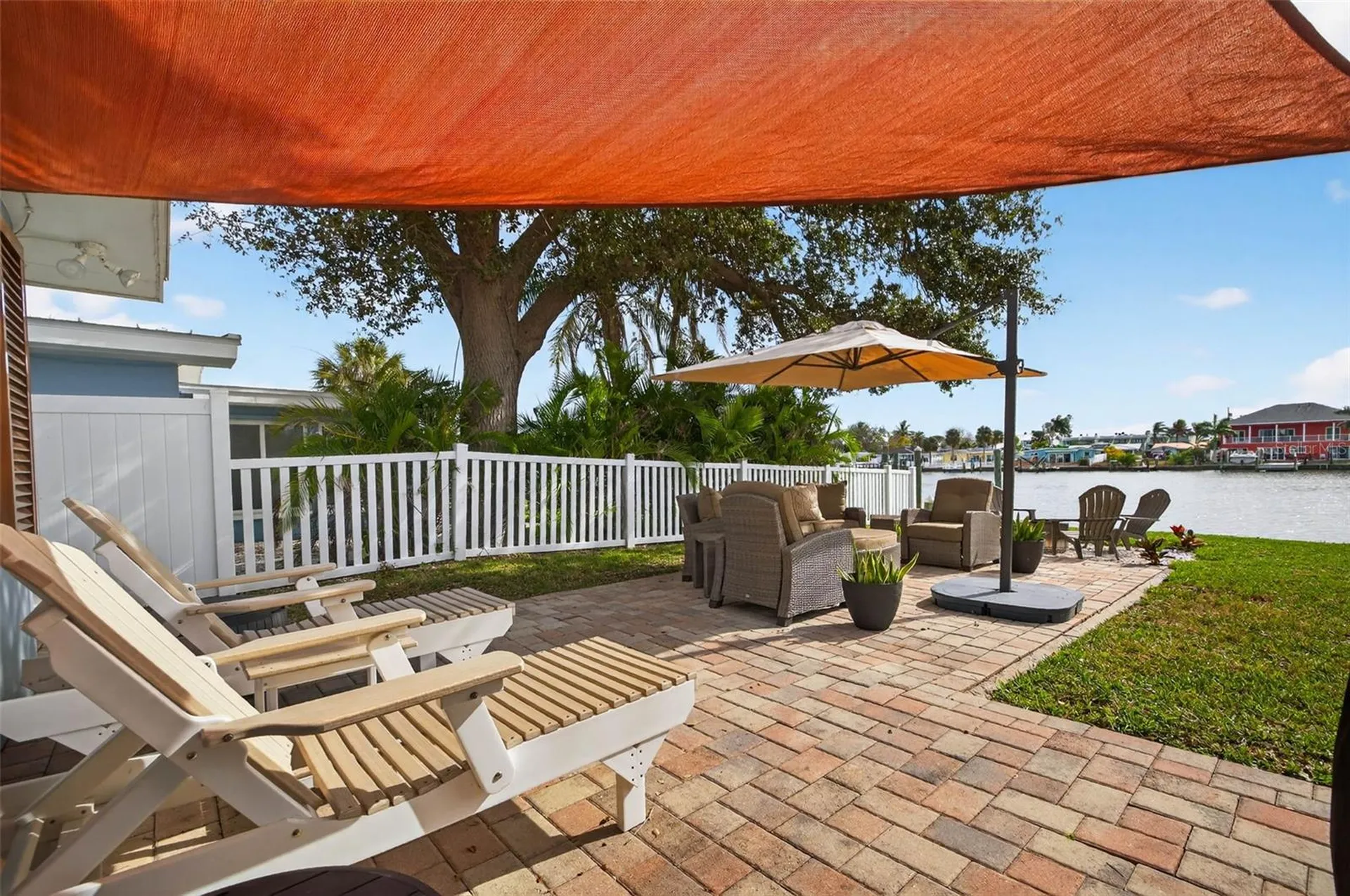 333 La Hacienda Drive Indian Rocks Beach FL 33785