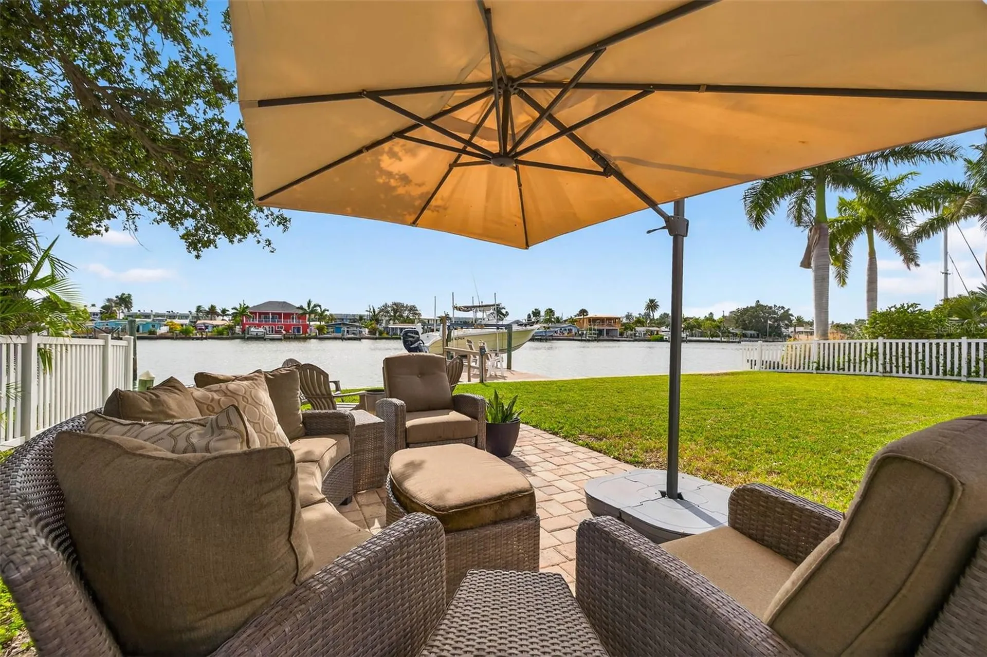 333 La Hacienda Drive Indian Rocks Beach FL 33785