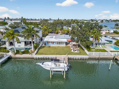 333 La Hacienda Drive Indian Rocks Beach FL 33785