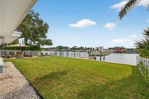 333 La Hacienda Drive Indian Rocks Beach FL 33785