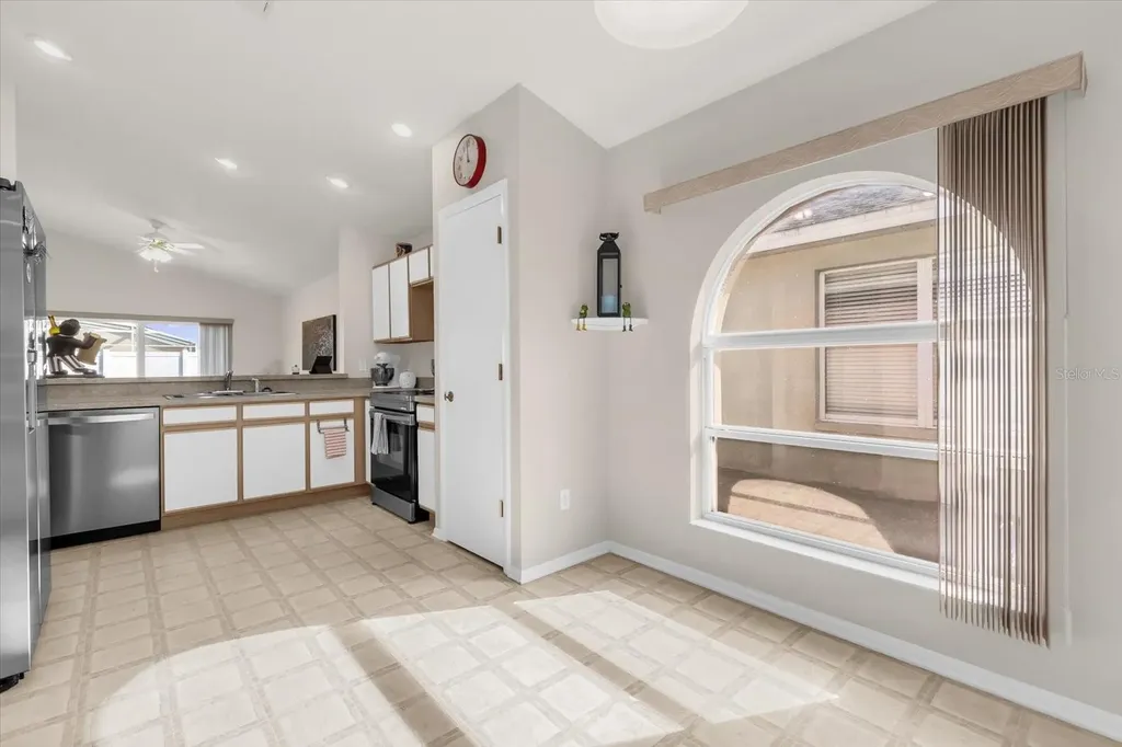 1154 Bloomingdale Drive Davenport FL 33897