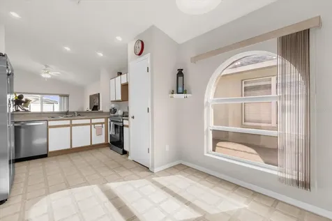 1154 Bloomingdale Drive Davenport FL 33897