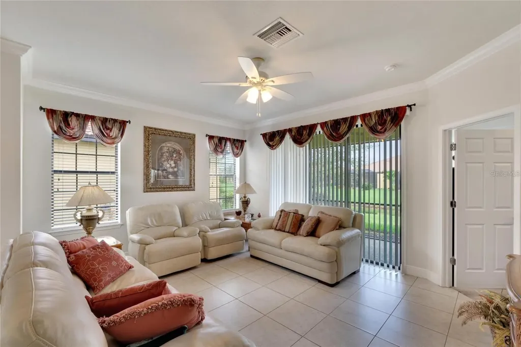 5648 Sunset Falls Drive Apollo Beach FL 33572