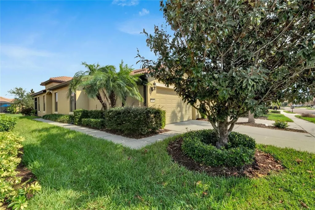 5648 Sunset Falls Drive Apollo Beach FL 33572