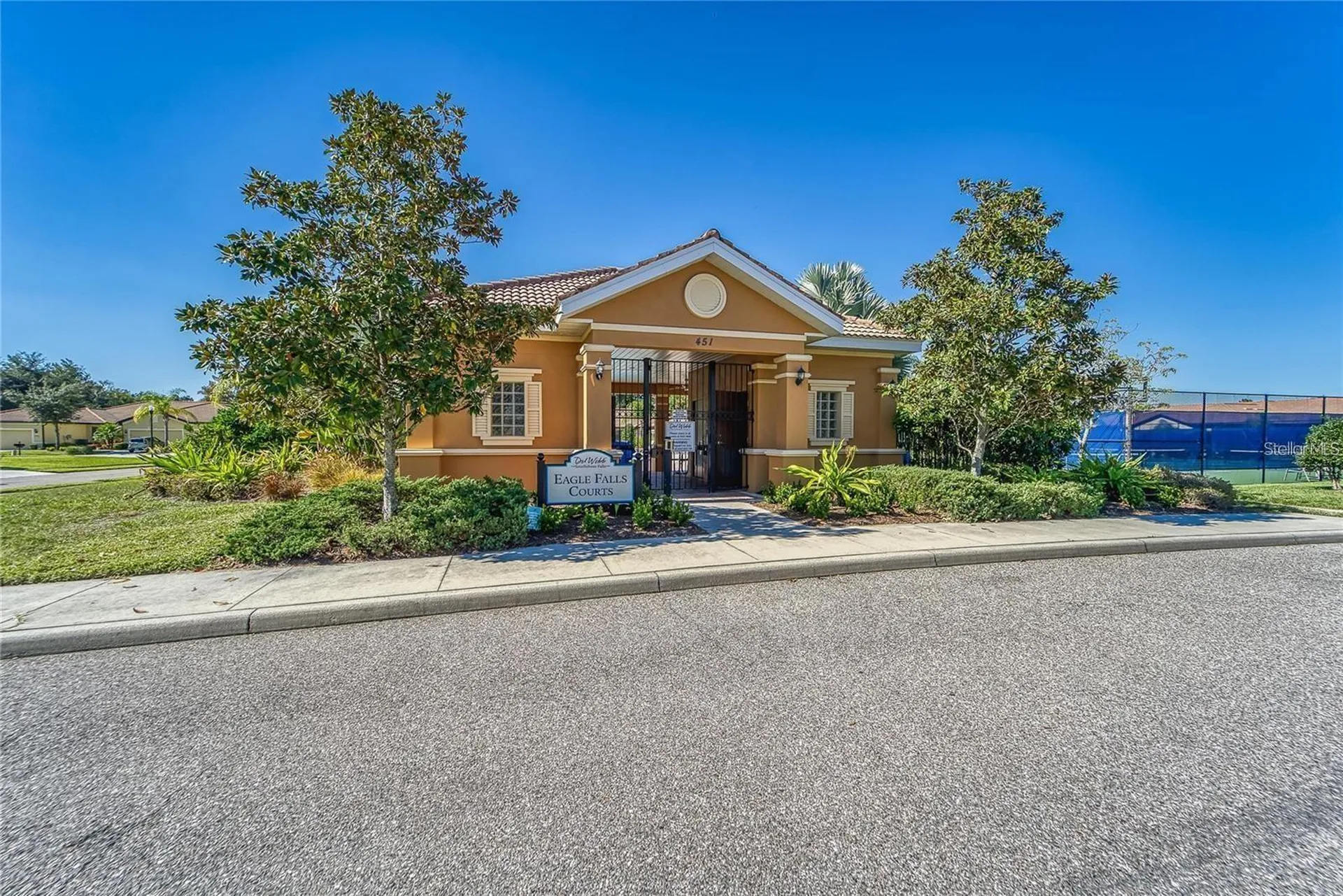 5648 Sunset Falls Drive Apollo Beach FL 33572