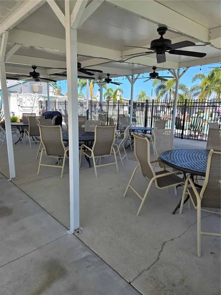 2037 Champion Street Sarasota FL 34231