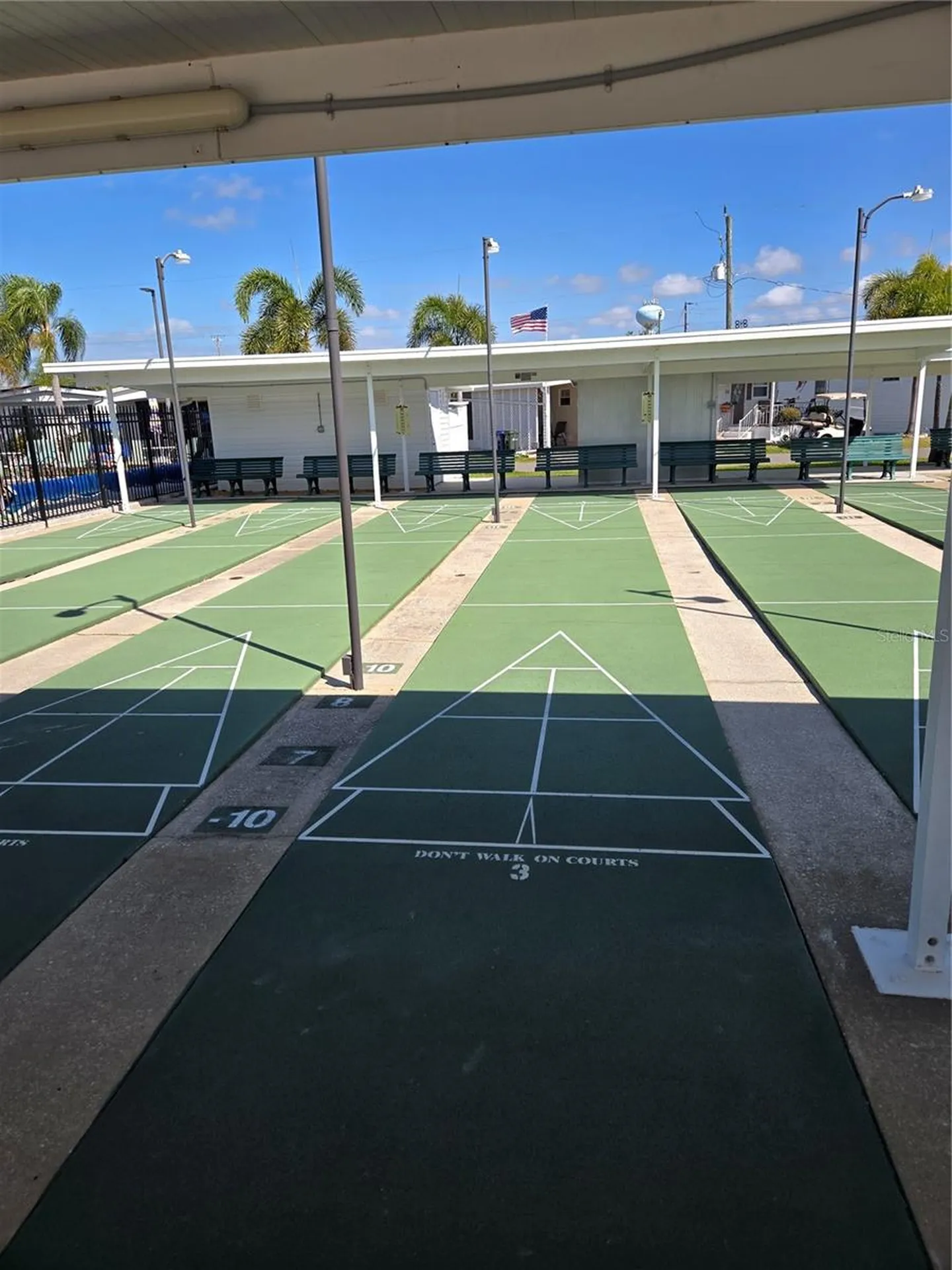 2037 Champion Street Sarasota FL 34231