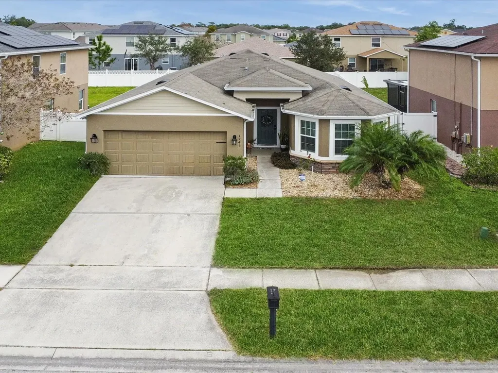 1941 Kettle Creek Drive St Cloud FL 34769