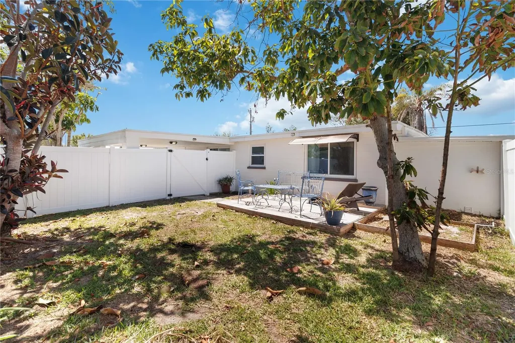 1305 Rocky Creek Lane Englewood FL 34224