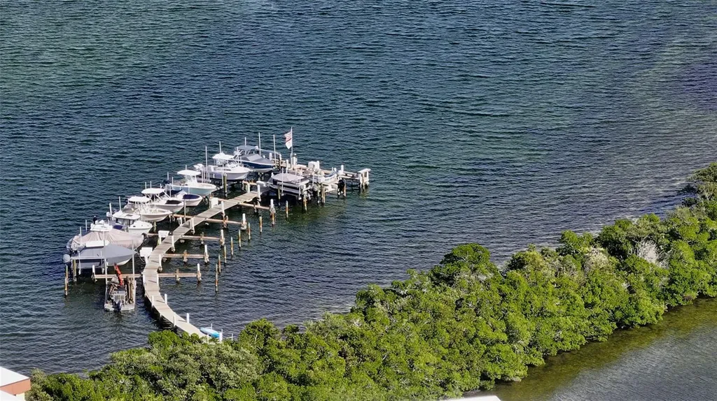 8779 Midnight Pass Road Sarasota FL 34242