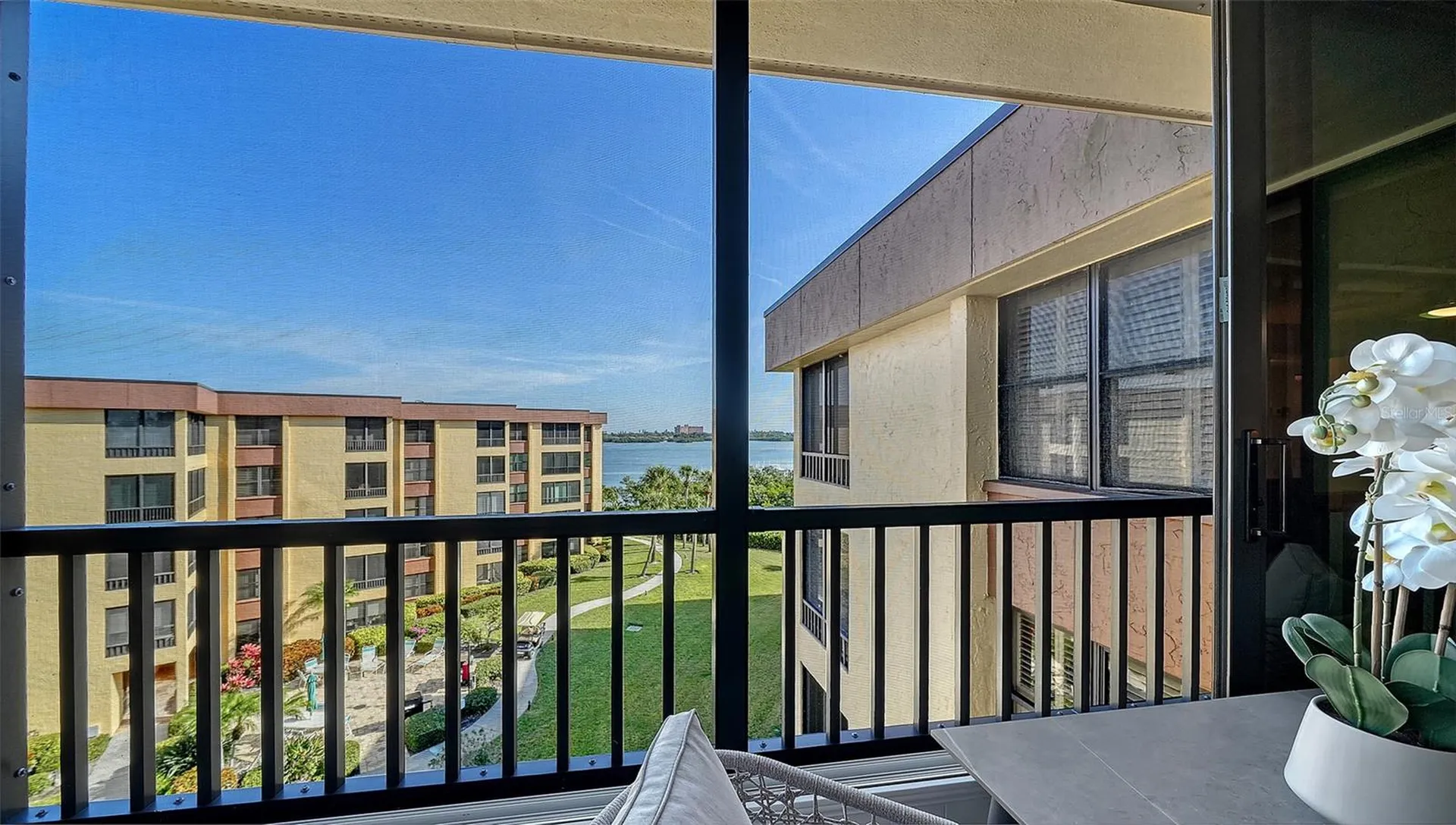 8779 Midnight Pass Road Sarasota FL 34242