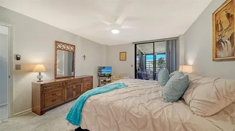 8779 Midnight Pass Road Sarasota FL 34242