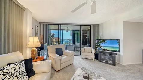8779 Midnight Pass Road Sarasota FL 34242