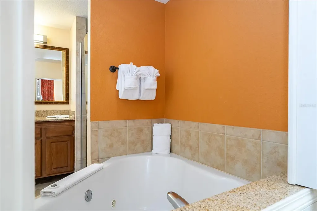 12527 Floridays Resort Drive Orlando FL 32821