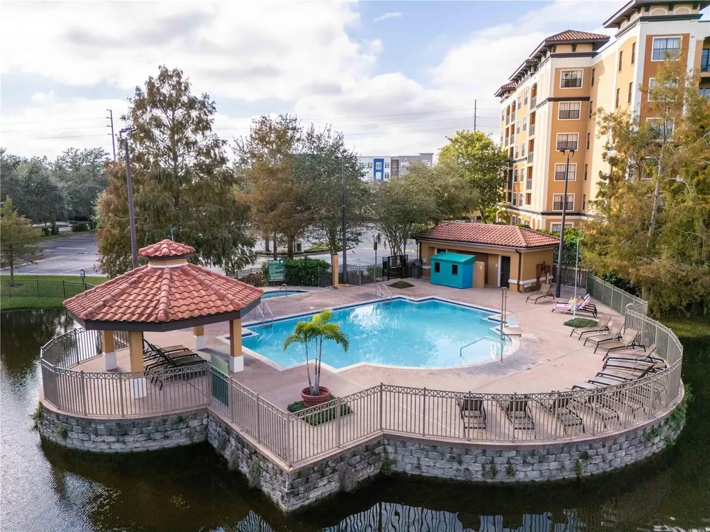 12527 Floridays Resort Drive Orlando FL 32821