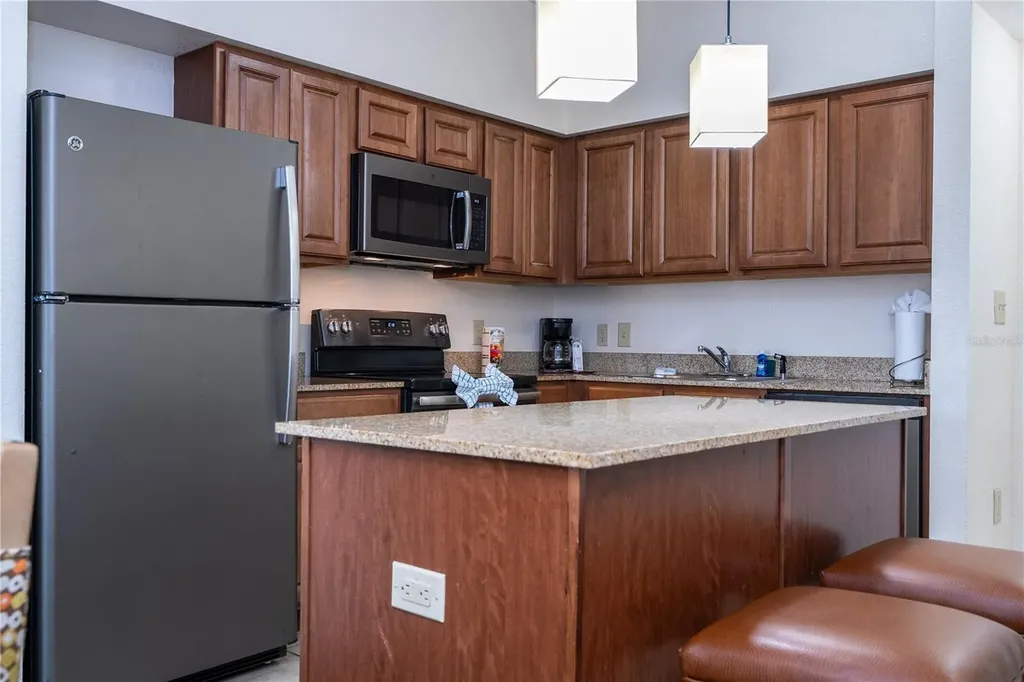 12527 Floridays Resort Drive Orlando FL 32821