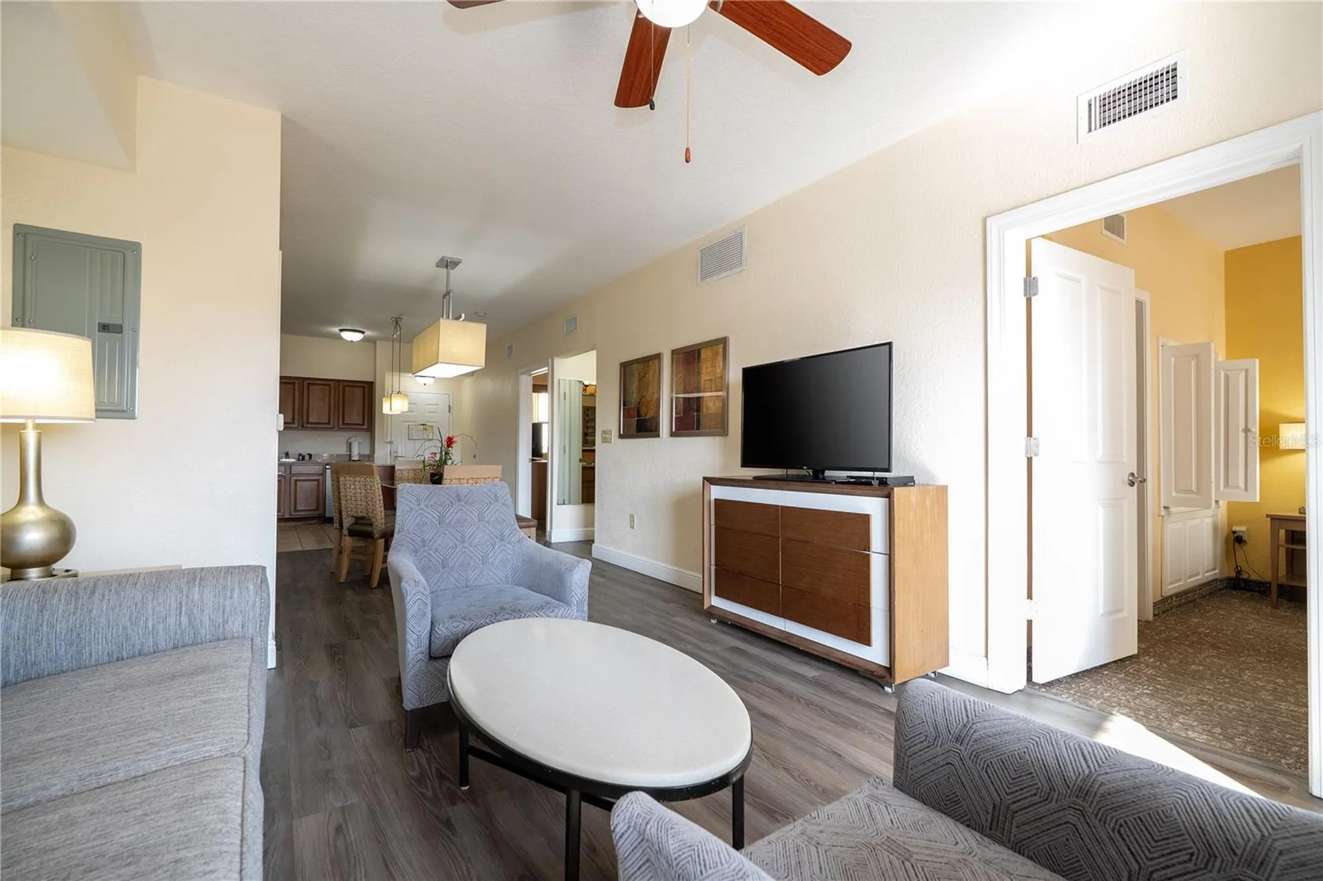 12527 Floridays Resort Drive Orlando FL 32821