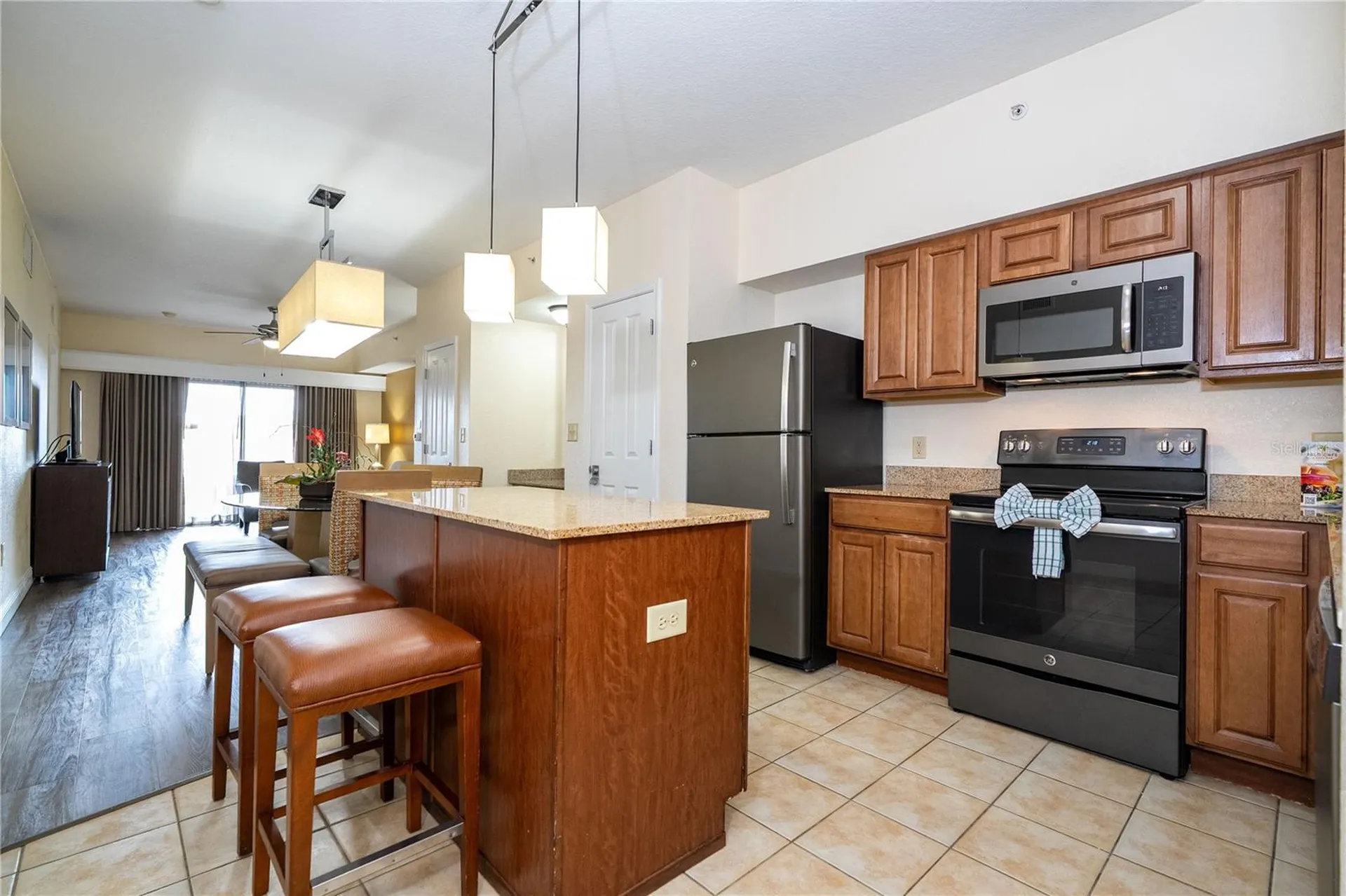 12527 Floridays Resort Drive Orlando FL 32821