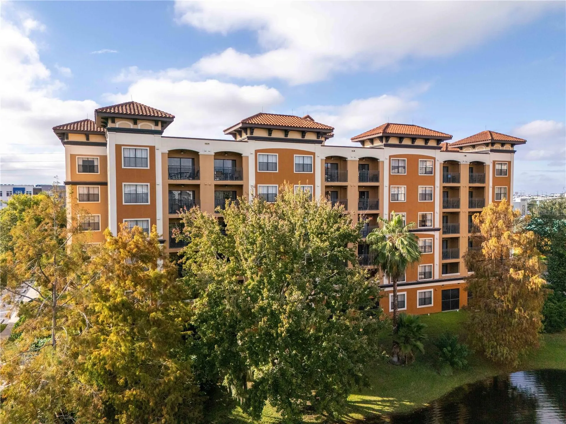 12527 Floridays Resort Drive Orlando FL 32821