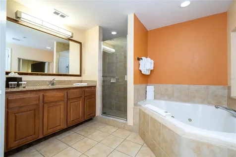 12527 Floridays Resort Drive Orlando FL 32821