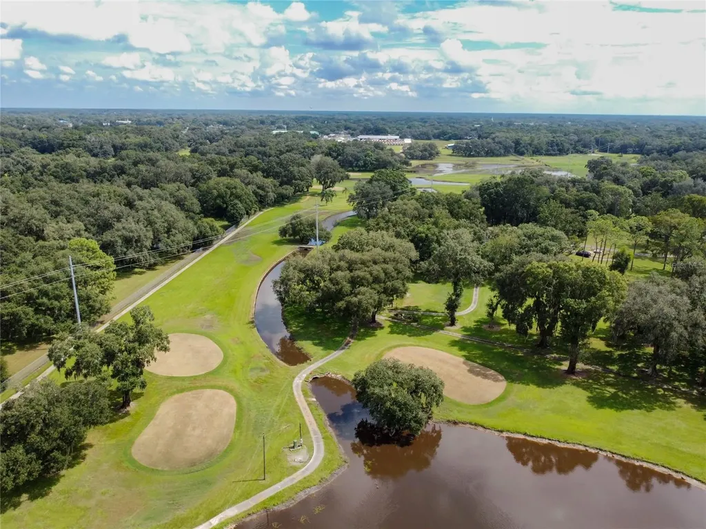 37320 8th Avenue Zephyrhills FL 33542
