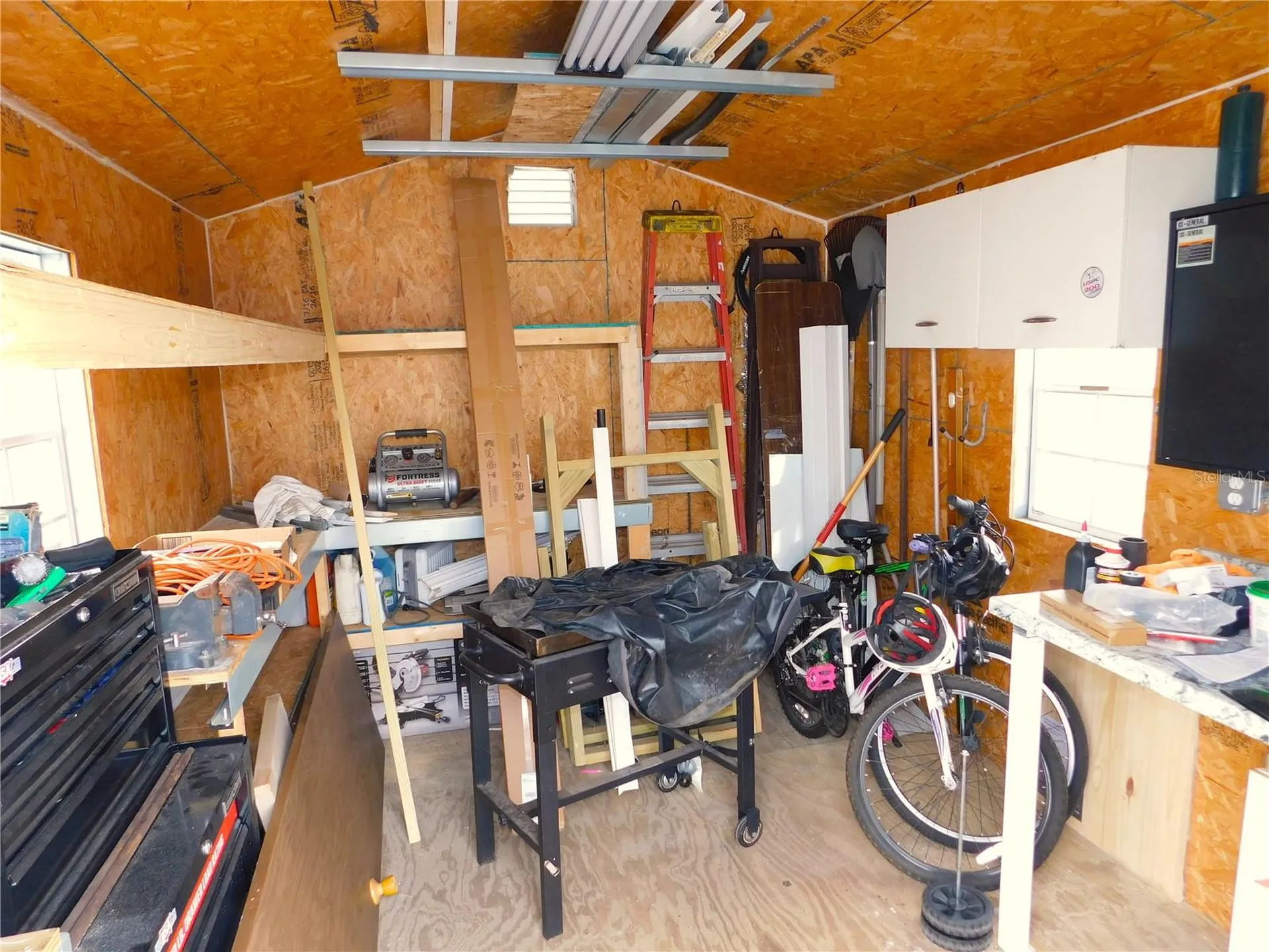 37320 8th Avenue Zephyrhills FL 33542