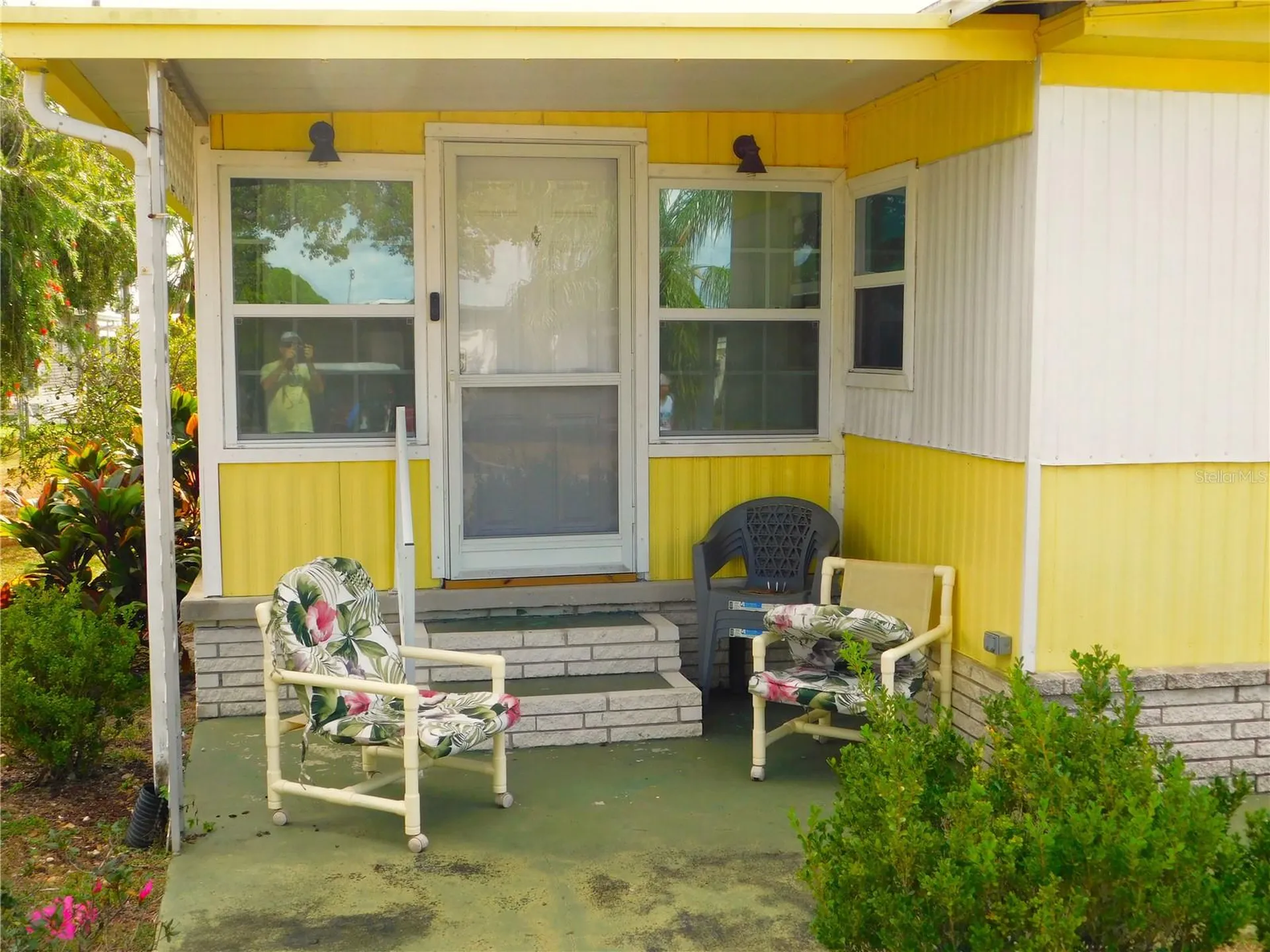 37320 8th Avenue Zephyrhills FL 33542