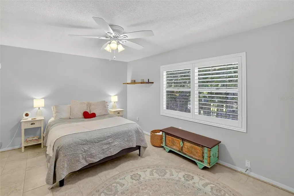 650 Pinellas Point Drive S St Petersburg FL 33705