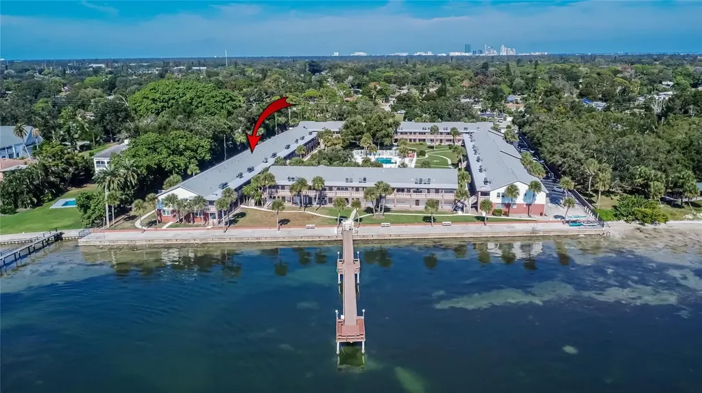 650 Pinellas Point Drive S St Petersburg FL 33705