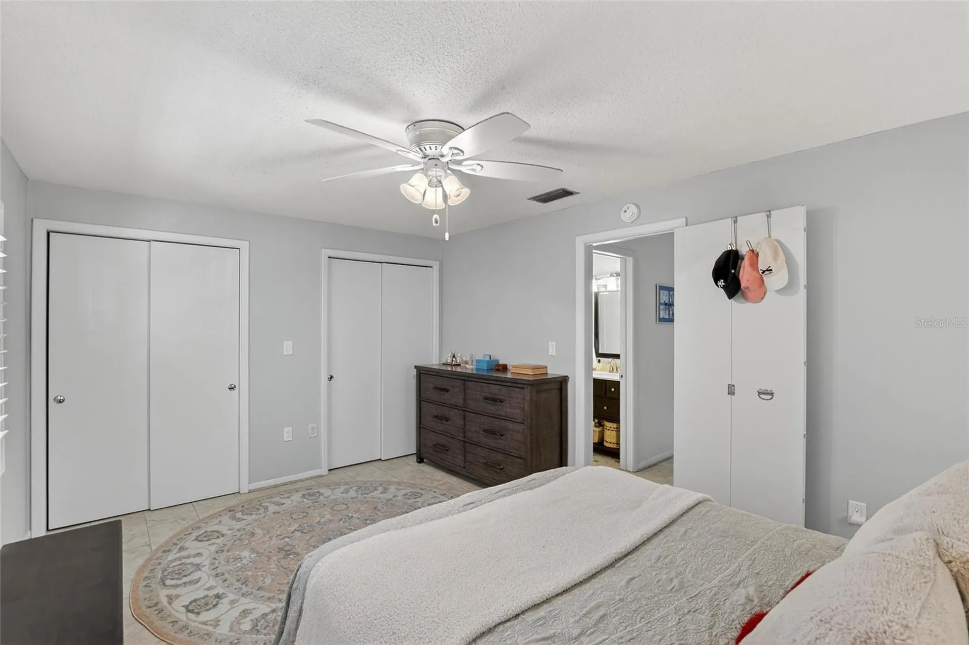 650 Pinellas Point Drive S St Petersburg FL 33705
