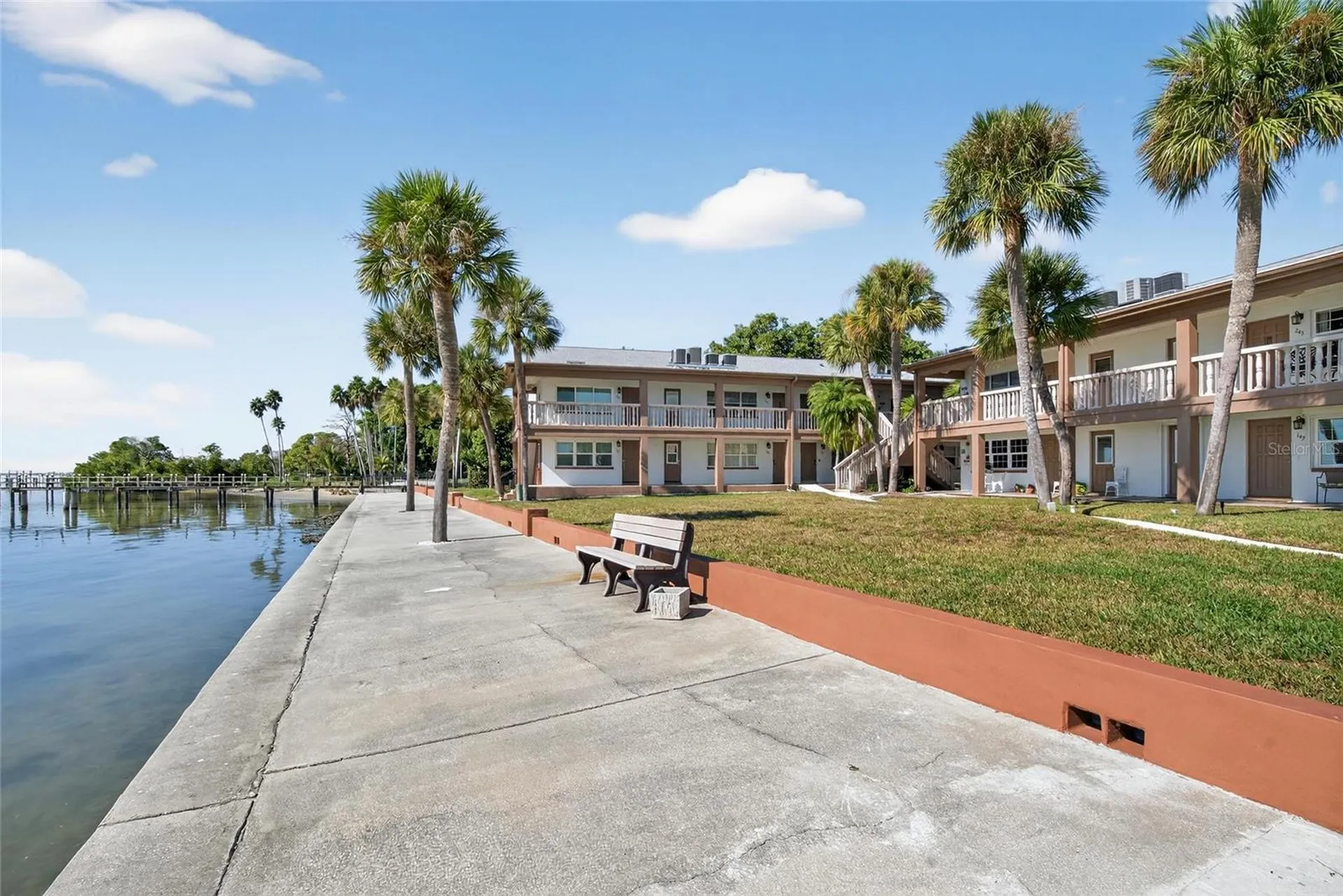 650 Pinellas Point Drive S St Petersburg FL 33705