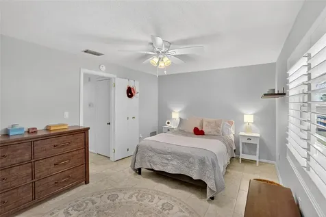 650 Pinellas Point Drive S St Petersburg FL 33705