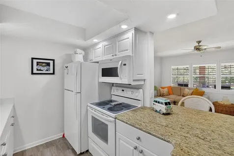 650 Pinellas Point Drive S St Petersburg FL 33705