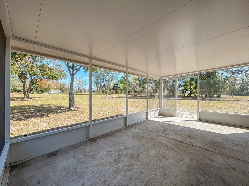 9421 Sunshine Grove Road Brooksville FL 34613