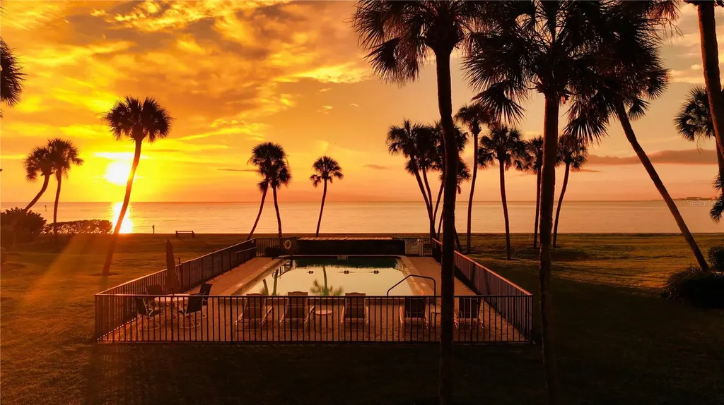 4660 Ocean Boulevard Sarasota FL 34242