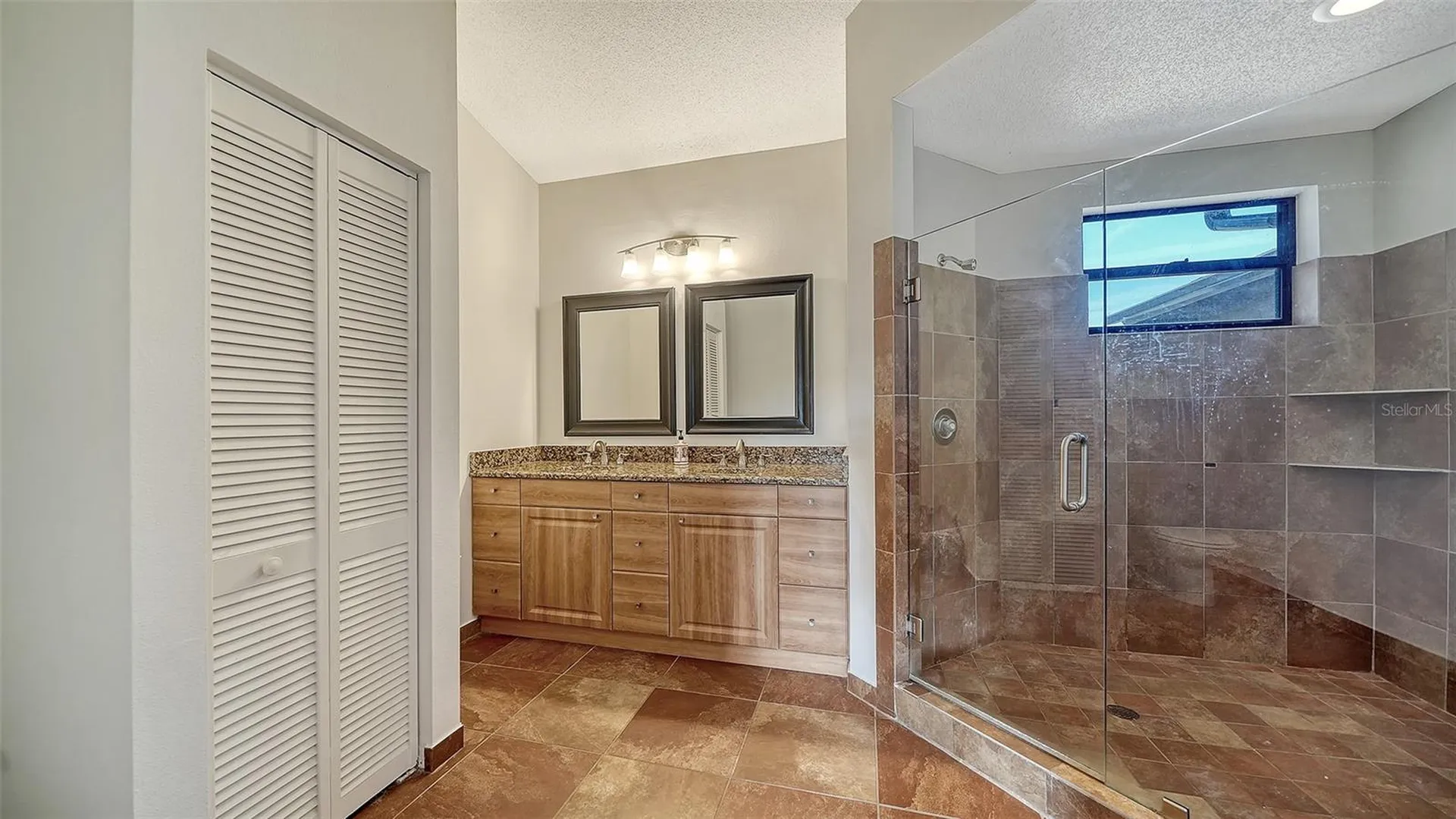 5260 Heron Way Sarasota FL 34231