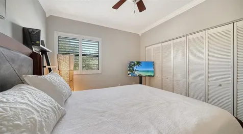 5260 Heron Way Sarasota FL 34231