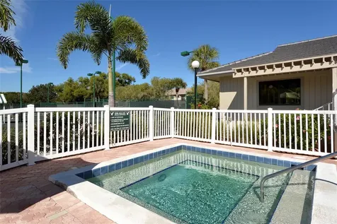 5260 Heron Way Sarasota FL 34231