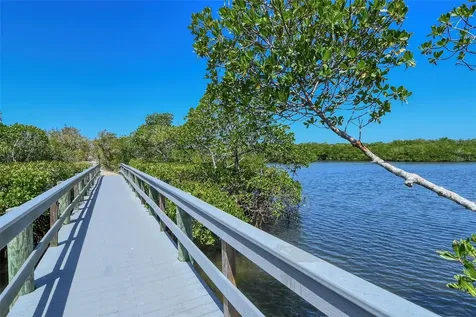 5260 Heron Way Sarasota FL 34231