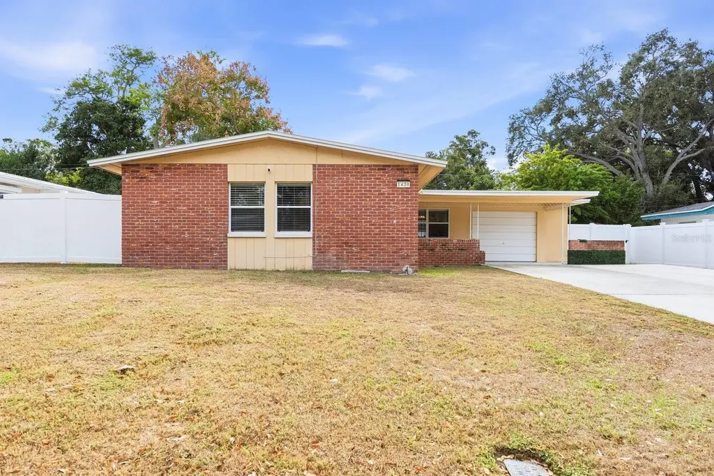 1439 Wilson Road Clearwater FL 33755