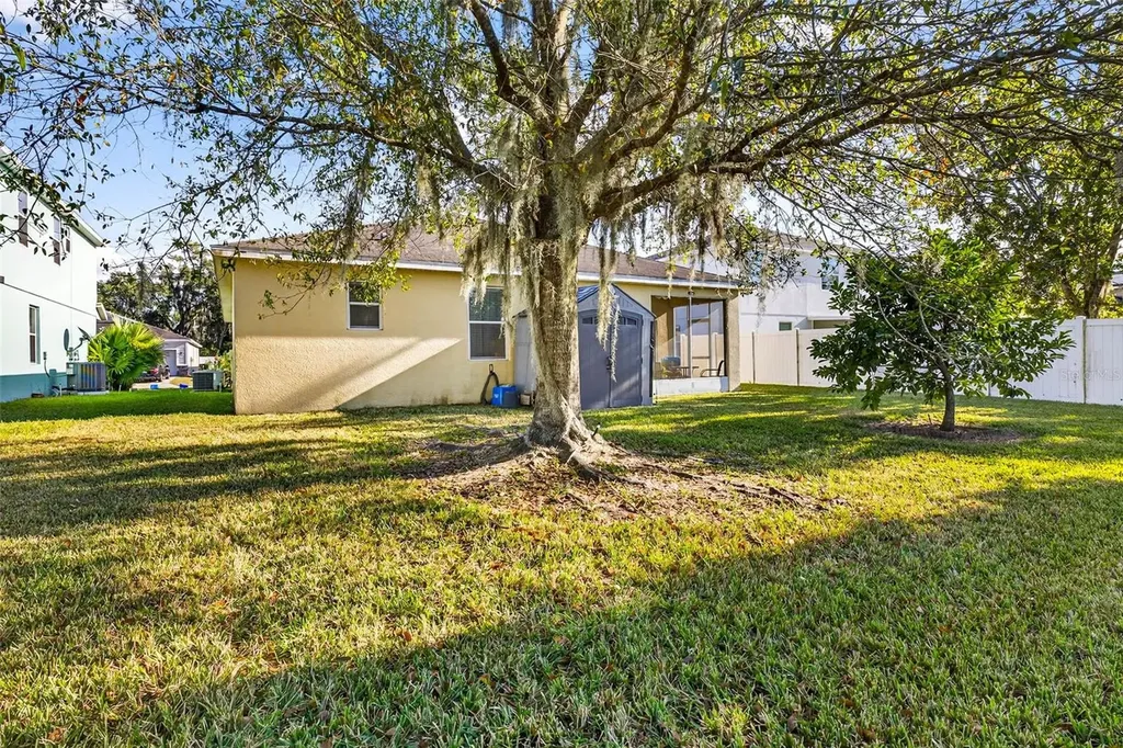 2716 Walden Woods Drive Plant City FL 33566