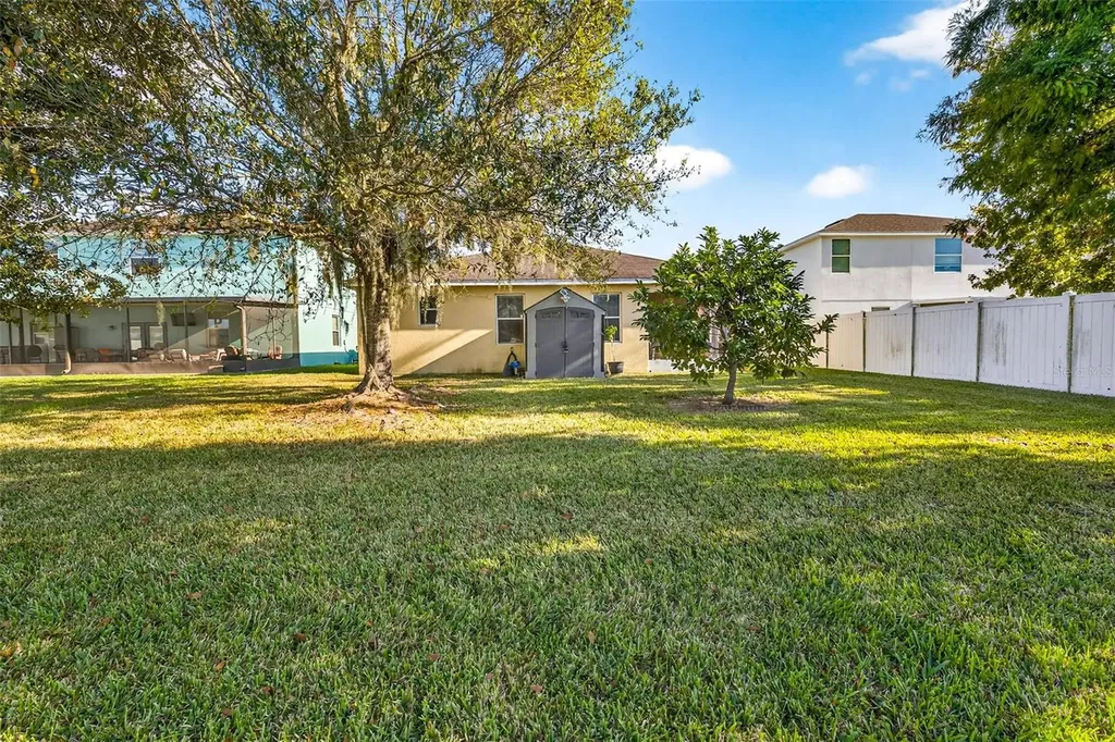 2716 Walden Woods Drive Plant City FL 33566