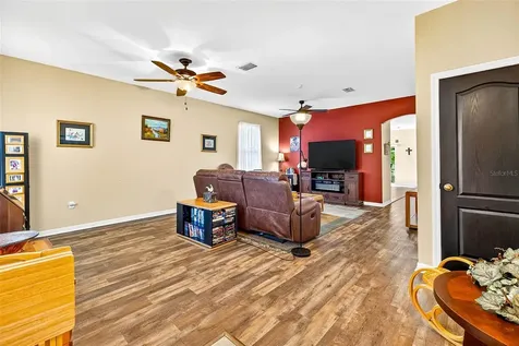 2716 Walden Woods Drive Plant City FL 33566