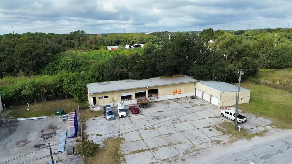 125 Complex Drive Lakeland FL 33801